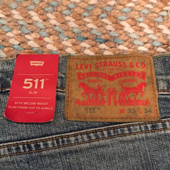 511 slim fit Levi jeans. - Picture 6 of 8
